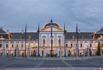 Adventní Bratislav a Budapešť s pobytem v termálních lázních Velký Meder - Maďarsko