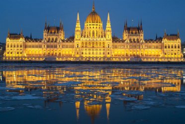 Bratislava a Budapešť advent, vánoční trhy a termály