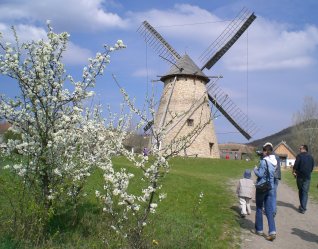 Bratislava, Budapešť, lázně a Velikonoce ve skanzenu Szentendre
