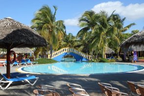Hotel BRISAS TRINIDAD DEL MAR - Kuba - Playa Ancon
