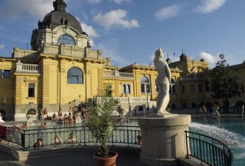 Budapešť, Bratislava, Dunajský ohyb, památky a termální lázně - Maďarsko