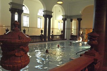 Budapešť i Györ vlakem, památky, tržnice a termální lázně - Maďarsko