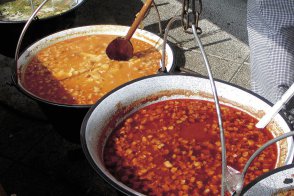 Budapešť, lázně a Velikonoce ve skanzenu Szentendre - Maďarsko