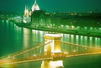 Budapešť s plavbou po krásném modrém Dunaji - Maďarsko