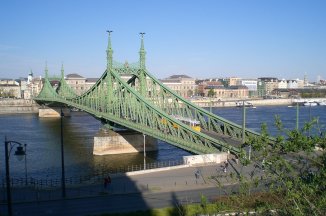Budapešť vlakem, památky, termální lázně i tradiční trhy - Maďarsko - Budapešť