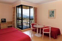 Buganvília - Portugalsko - Madeira  - Funchal