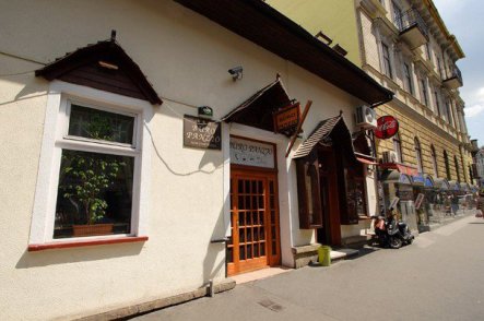 BÜRŐ - Maďarsko - Budapešť