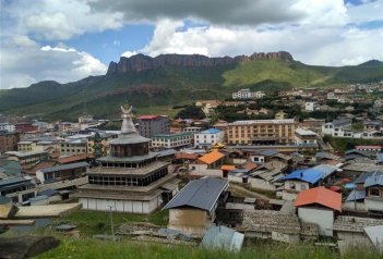 Cesta tibetskými oblastmi západní Číny
