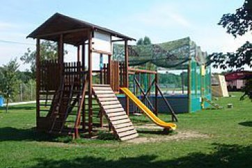 Chatky TK Vincov les - Slovensko - Jižní Slovensko - Sládkovičovo