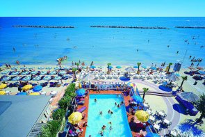 Club Hotel Bikini & Tropicana - Itálie - Emilia Romagna - Lido di Savio