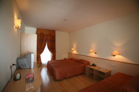 Club Hotel Residence La Vela - Itálie - Lago di Garda