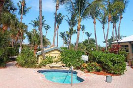 DAYS INN THUNDERBIRD BEACH RESORT - USA - Florida - Miami Beach