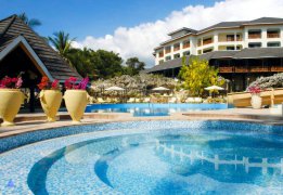 Diani Reef Beach Resort & Spa's
