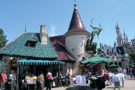 Disneyland - letecké víkendy - Francie - Paříž