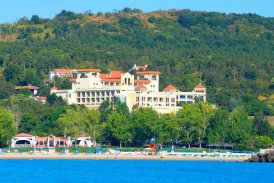 DJUNI ROYAL RESORT - BELLEVILLE