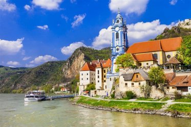 Dolní Rakousko, Plavba lodí po Dunaji - poklady údolí Wachau