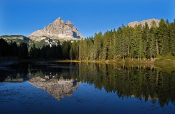 Dolomity turisticky