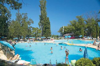 Dolphin - Bulharsko - Svatý Konstantin