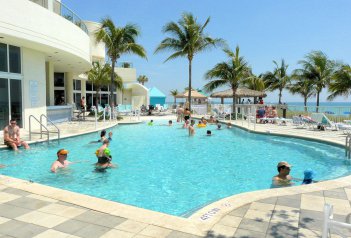 Double Tree Ocean Point - USA - Florida - Miami Beach