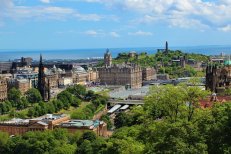 Edinburgh, letecký eurovíkend, opatství na řece Tweed, Rosllynská kaple a krásy  - Velká Británie - Skotsko