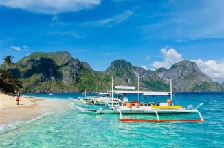 Filipíny - azurová voda, bílý písek, hory, džungle - Filipíny