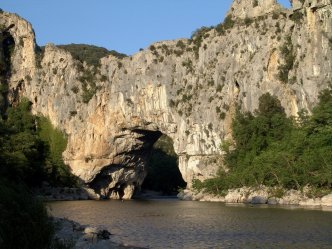 Francie řeky v Provence na raftech a Kanoích