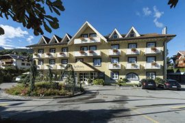 Freeski Hotel AlpHoliday Dolomiti