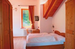 Garni Hotel Dal Bracconiere - Itálie - Val di Sole  - Commezzadura