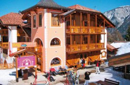 Garni Hotel Dal Bracconiere - Itálie - Val di Sole  - Commezzadura