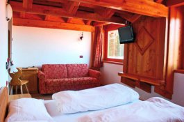 Garni Hotel Dal Bracconiere - Itálie - Val di Sole  - Commezzadura