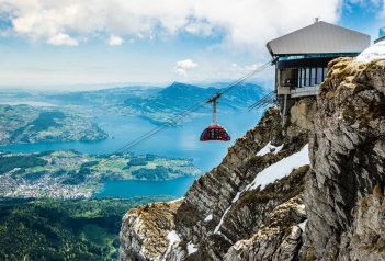 Gotthardskou drahou k horským velikánům - Švýcarsko
