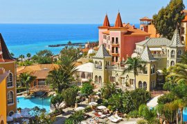 GRAN BAHIA DEL DUQUE RESORT