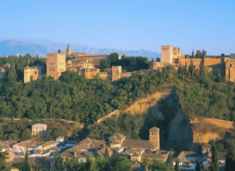 Granada - prodloužený letecký víkend