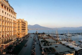 Recenze Grand Hotel Vesuvio