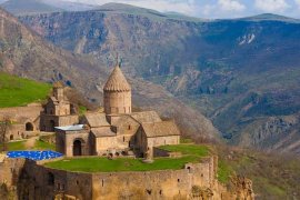 Gruzie, Arménie - z vrcholků Kavkazu do údolí Arménie - Gruzie