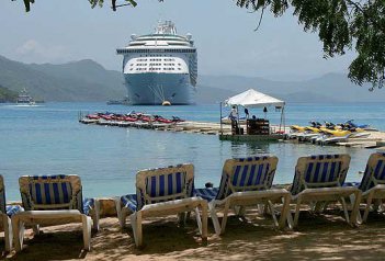 Haiti - Jamajka - Mexiko největší lodí světa - plavba - USA