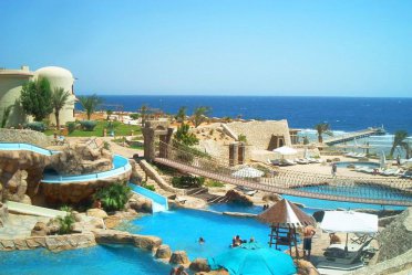 HAUZA BEACH RESORT