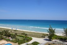 HJ Plaza Dezerland - USA - Florida - Miami Beach