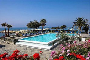 HOLIDAY INN - Kypr - Limassol