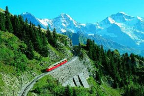 Horská turistika v Bernských Alpách pro nezávislé cestovatele - 5 dní - Švýcarsko - Berner Oberland
