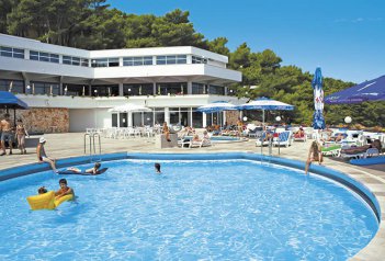 Hotel Adriatiq Resort Fontana - Chorvatsko - Hvar - Jelsa