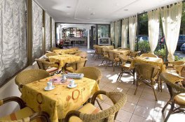 Hotel ALFREDOS - Itálie - Rimini - Rivazzurra