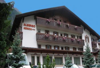 Hotel Arnica - Itálie - Val di Fassa - Alba di Canasei