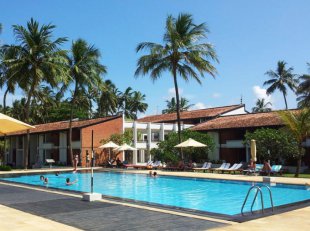 Hotel Avani Kalutara Resort