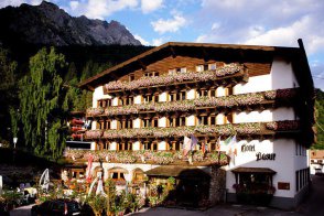 Hotel Basur - Rakousko - Arlberg - Flirsch am Arlberg