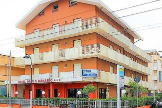 Hotel BERNARDO - Itálie - Rimini - Riccione