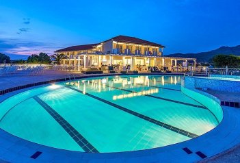 Hotel Caretta Sea View