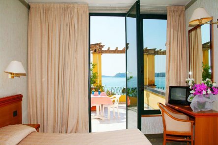 Hotel Du Lac - Itálie - Lago di Garda - Gardone Riviera
