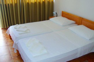 Hotel DUBRAVKA - Chorvatsko - Baška Voda