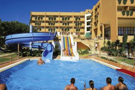 Recenze HOTEL EMIR BEACH